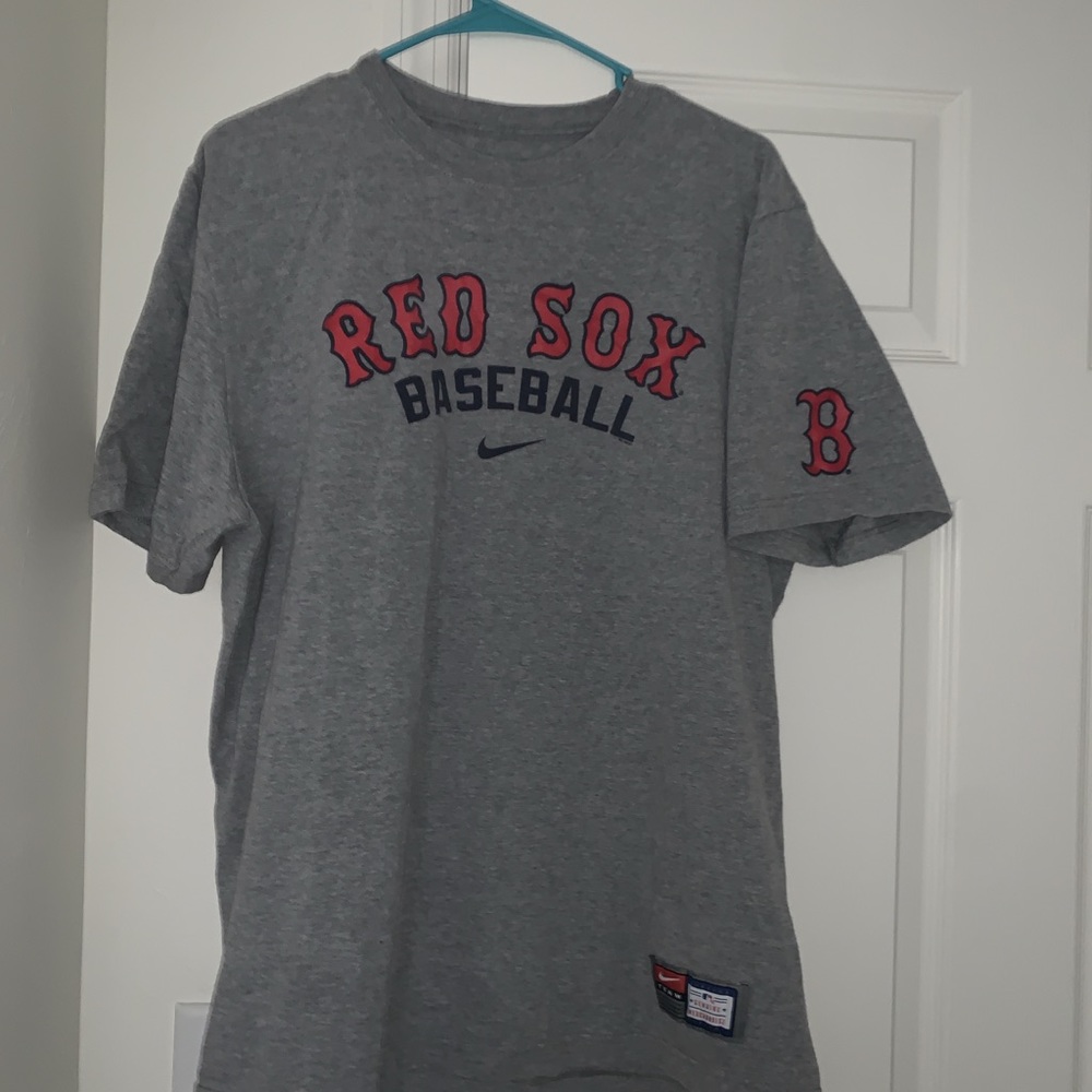 Nike Red Sox Tee